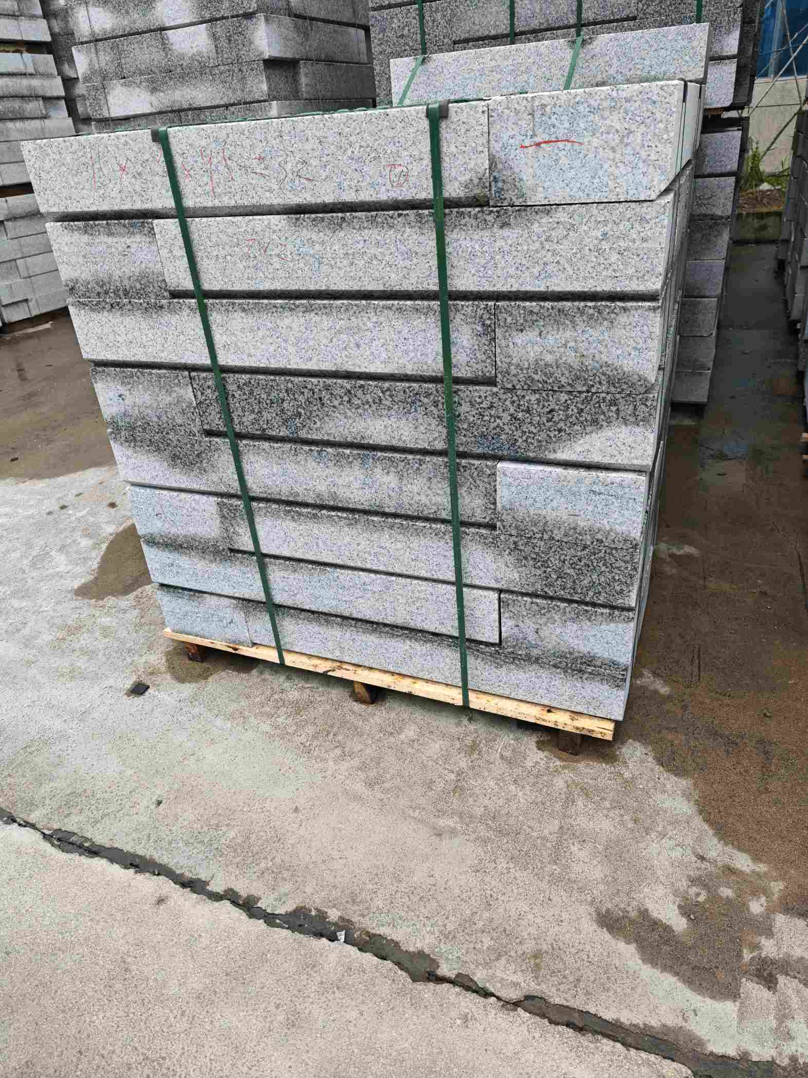 承德芙蓉白路牙石，马路牙子